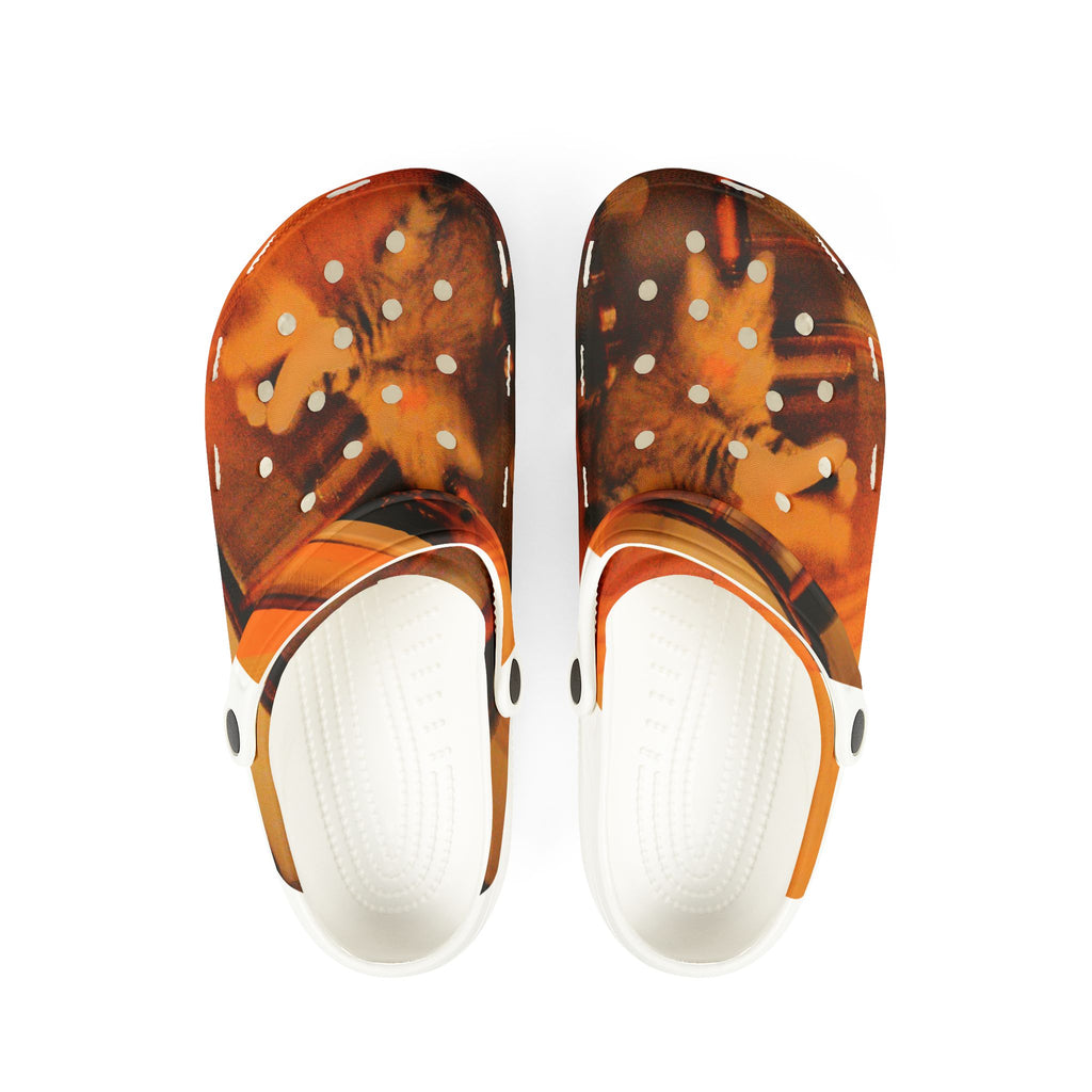is zena okay (foam feet gators)